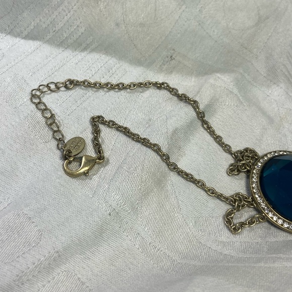 Danielle Stevens Nwcklace - Picture 3 of 5